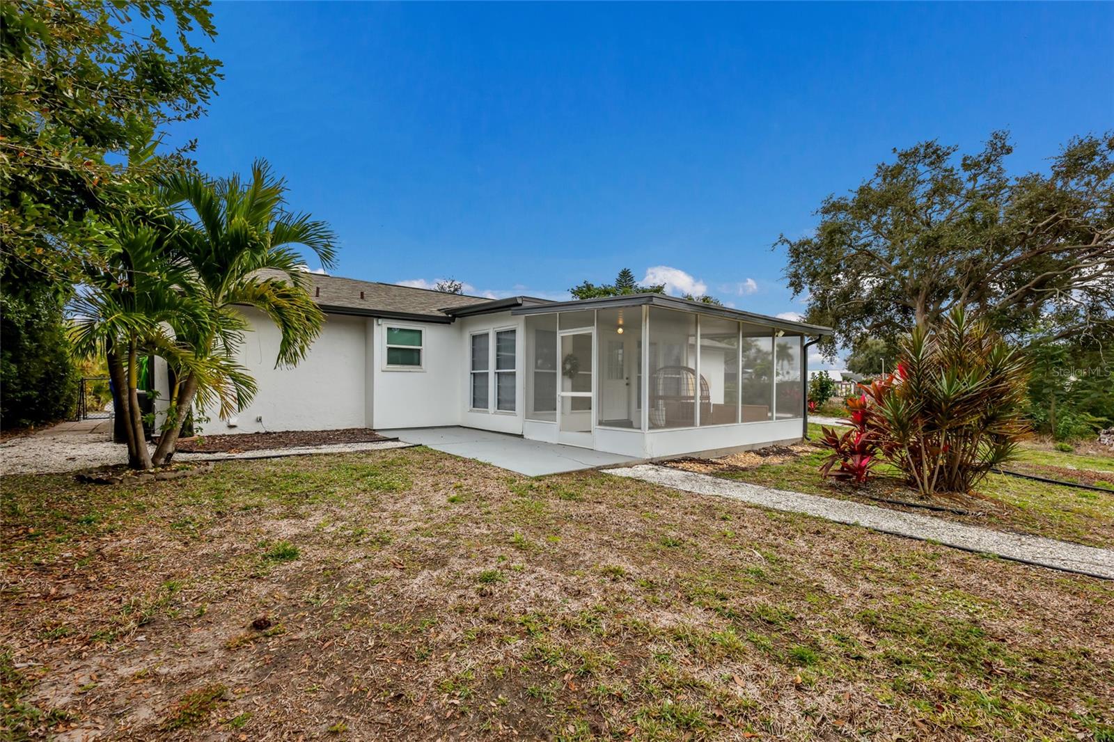 Image 26 of 35 For 6410 38th Avenue Circle W