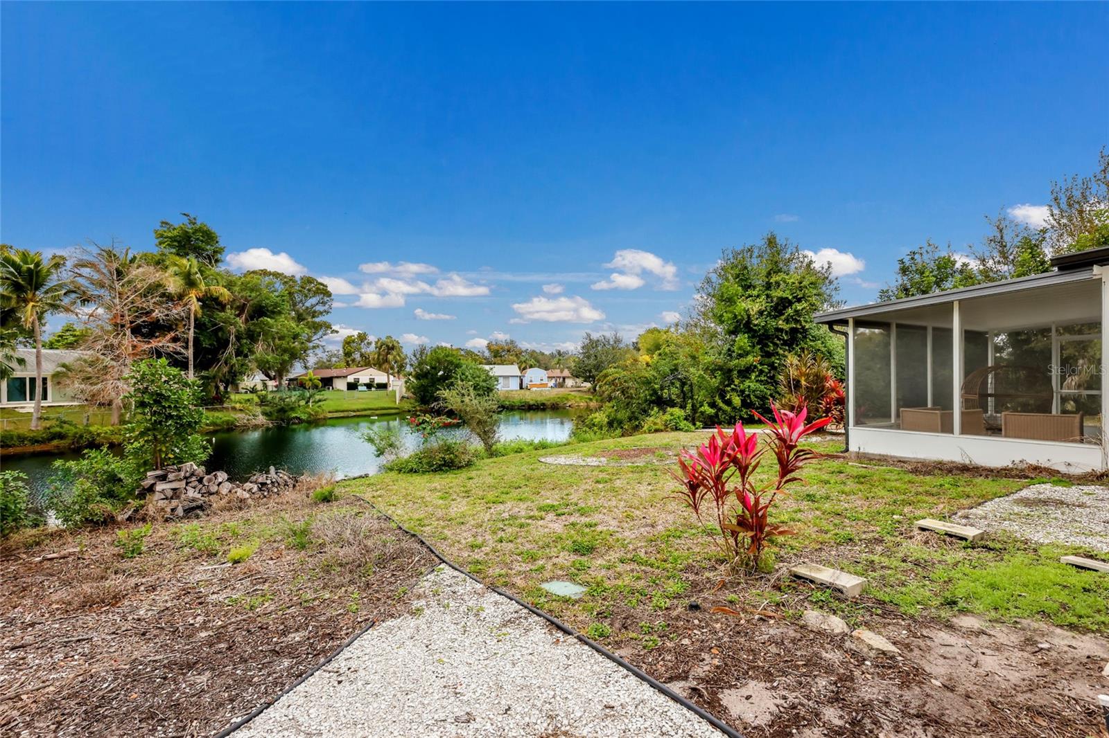 Image 27 of 35 For 6410 38th Avenue Circle W