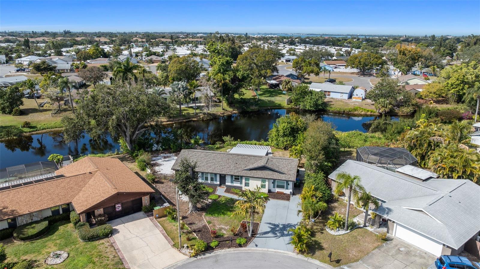 Image 32 of 35 For 6410 38th Avenue Circle W