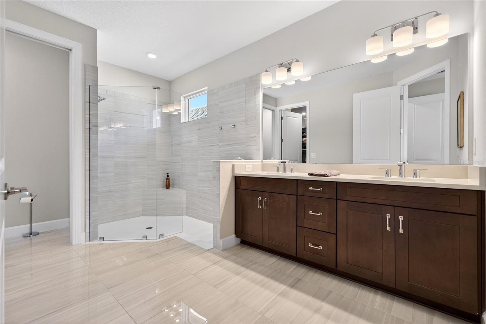 Image 41 of 100 For 16206 Fortezza Drive