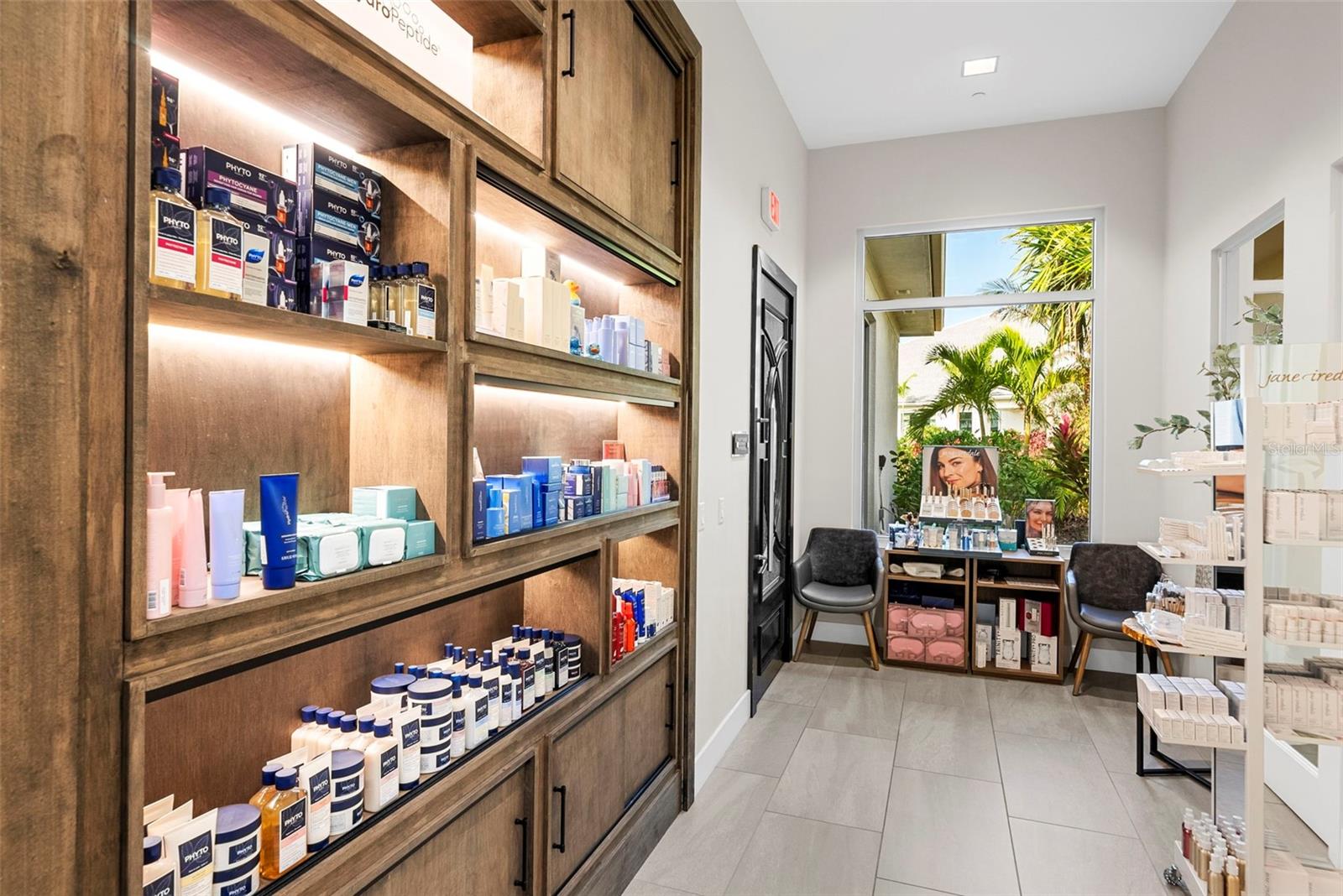 Image 92 of 100 For 16206 Fortezza Drive