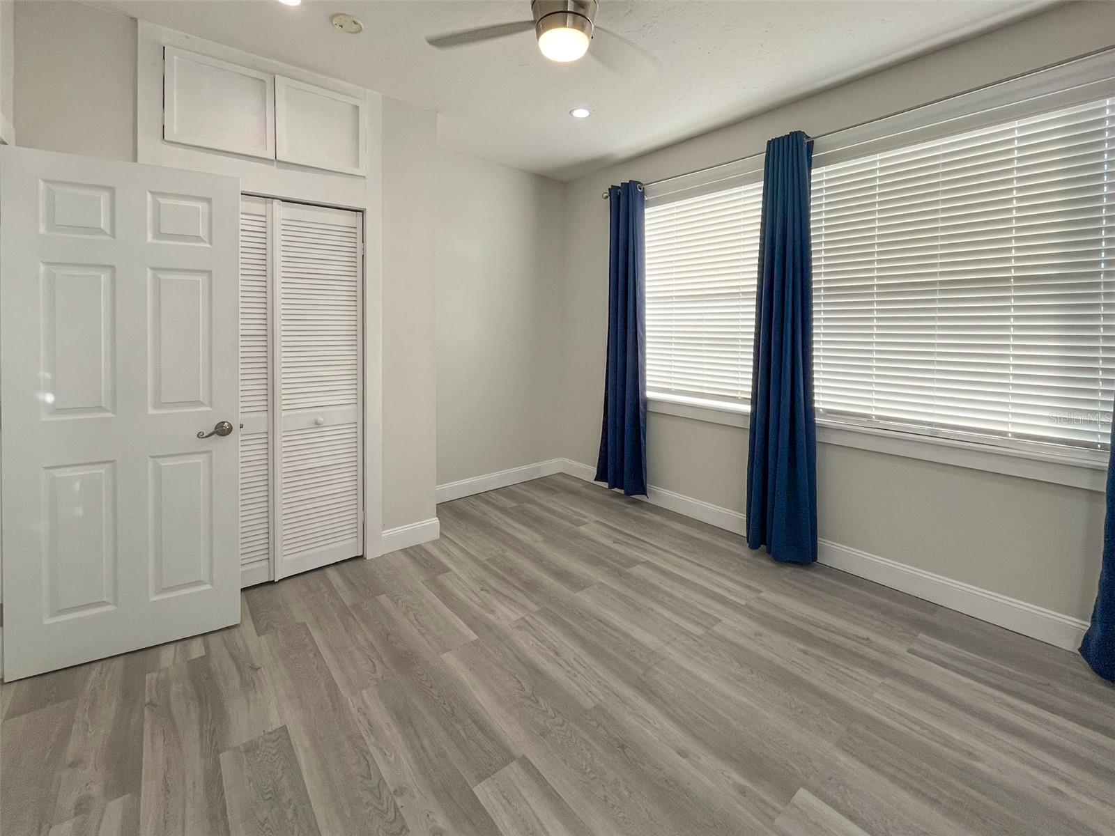 Image 6 of 9 For 408 Armada Road S 5