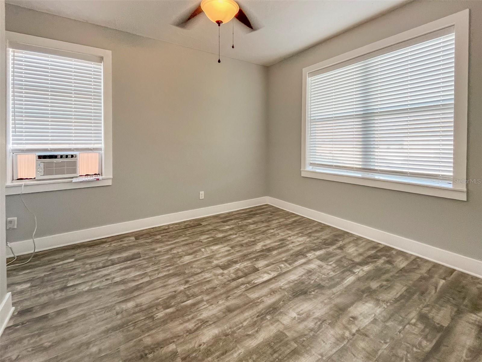 Image 6 of 10 For 408 Armada Road S 8