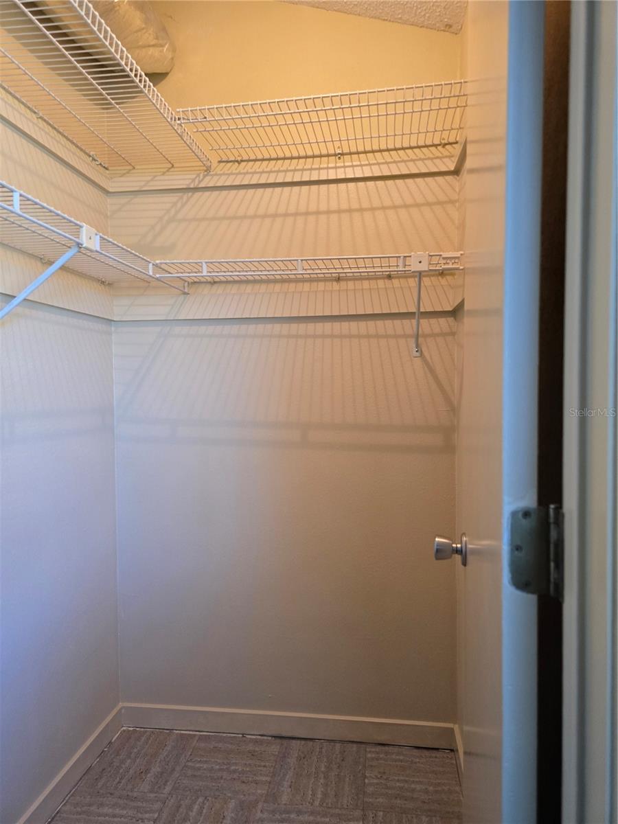 Image 17 of 19 For 4004 36th Street W