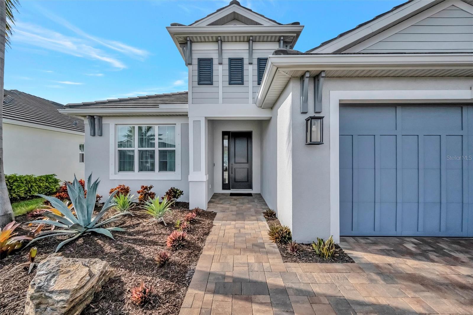 Image 12 of 49 For 404 Whistler Glen