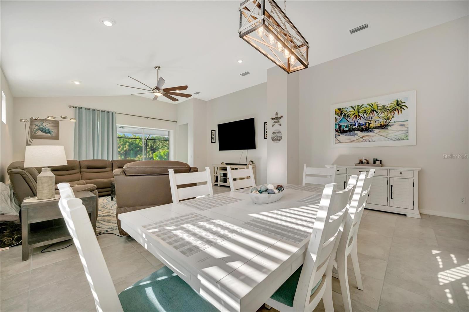 Image 37 of 49 For 404 Whistler Glen