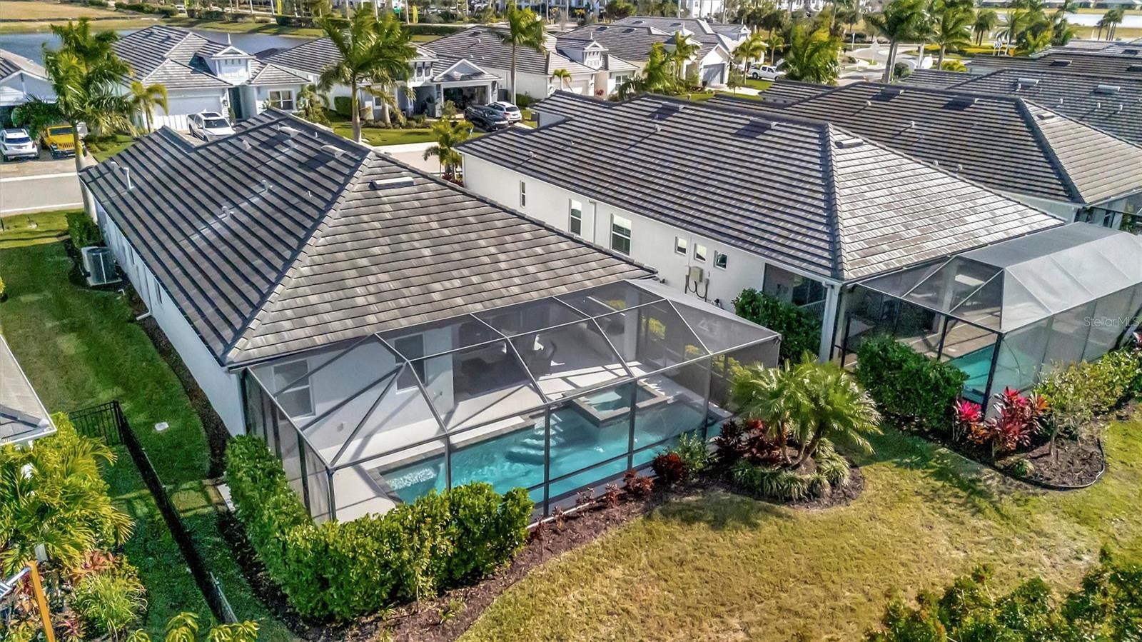 Image 6 of 49 For 404 Whistler Glen