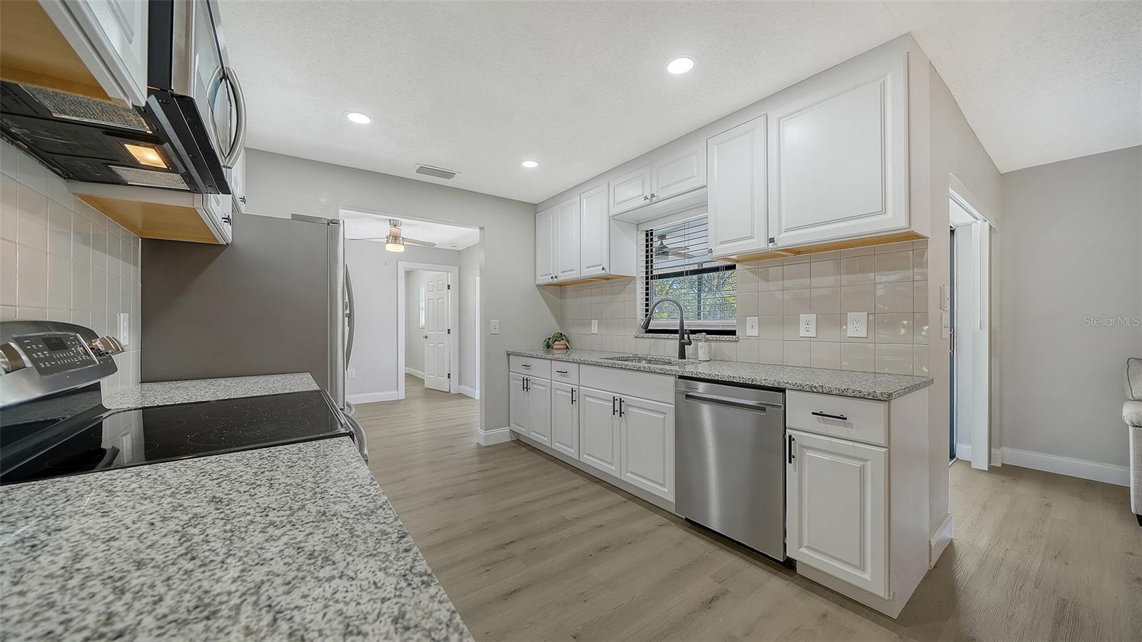 Image 16 of 41 For 2660 Colorado Street