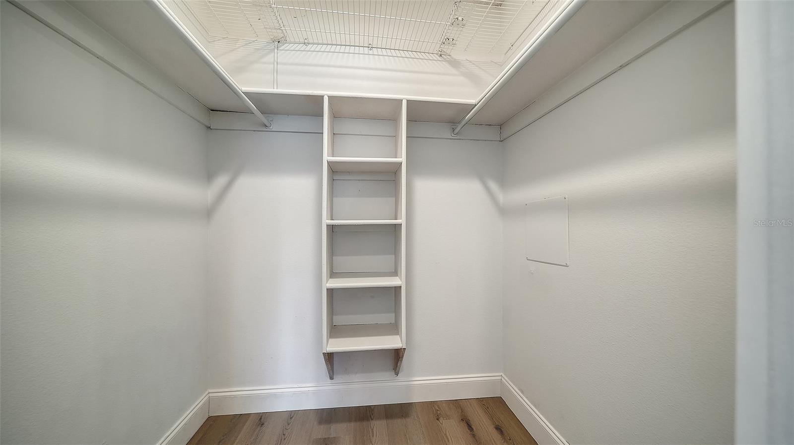 Image 25 of 41 For 2660 Colorado Street