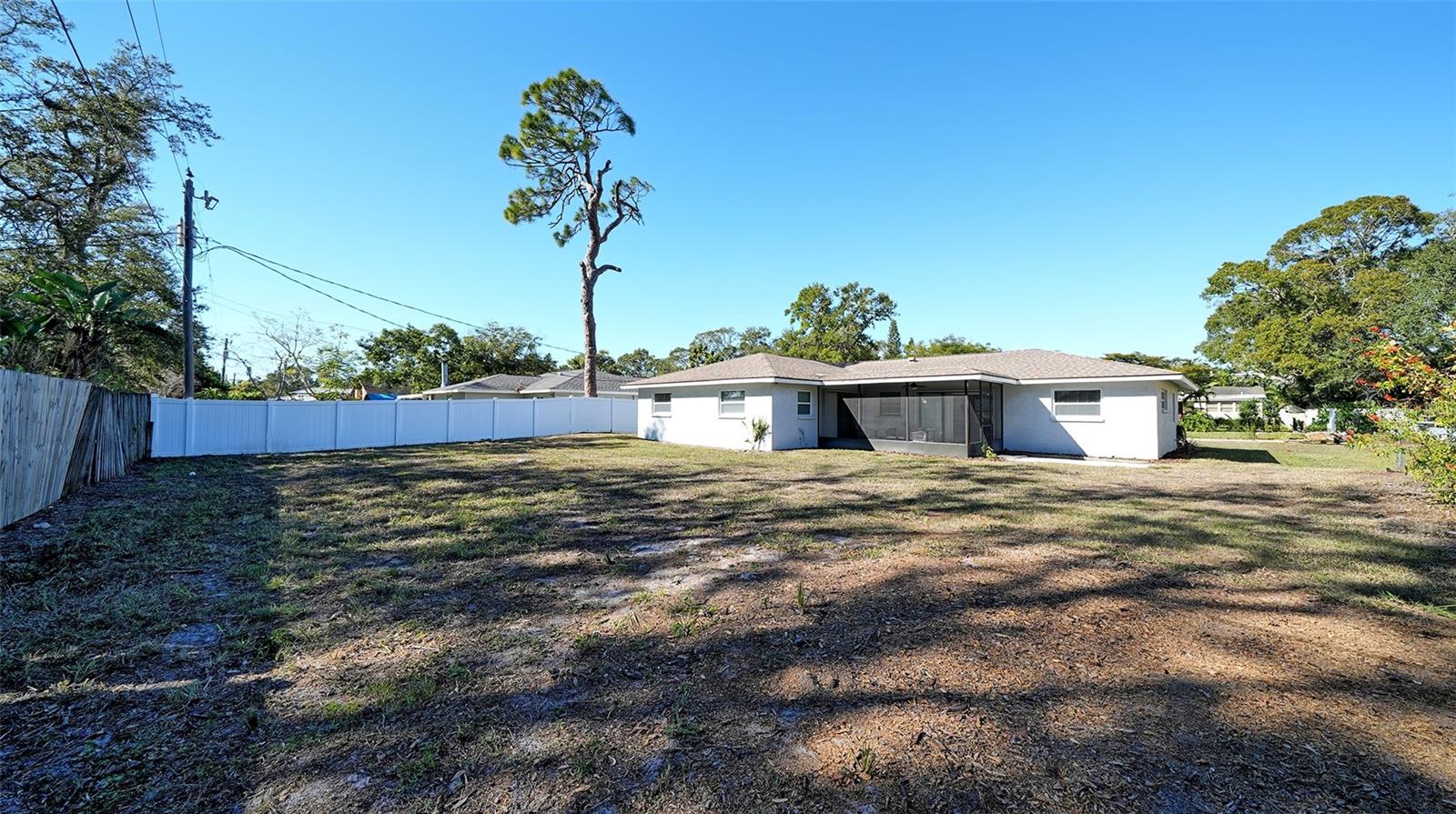 Image 35 of 41 For 2660 Colorado Street