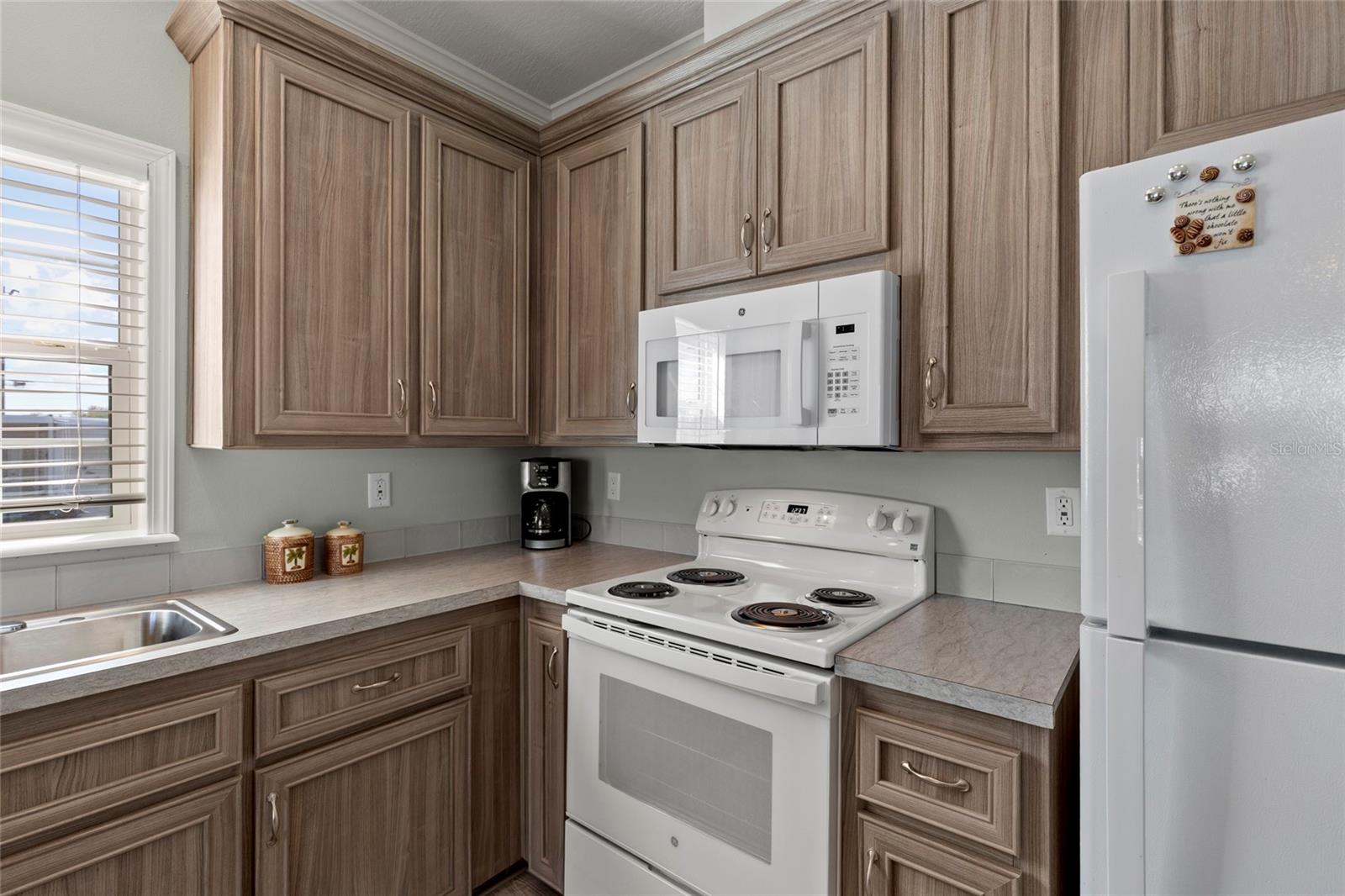 Image 3 of 23 For 4104 11th Street E