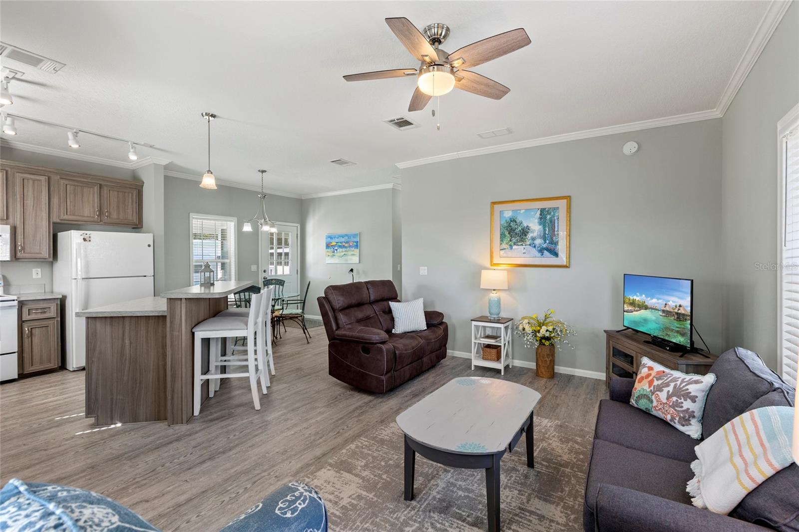 Image 4 of 23 For 4104 11th Street E