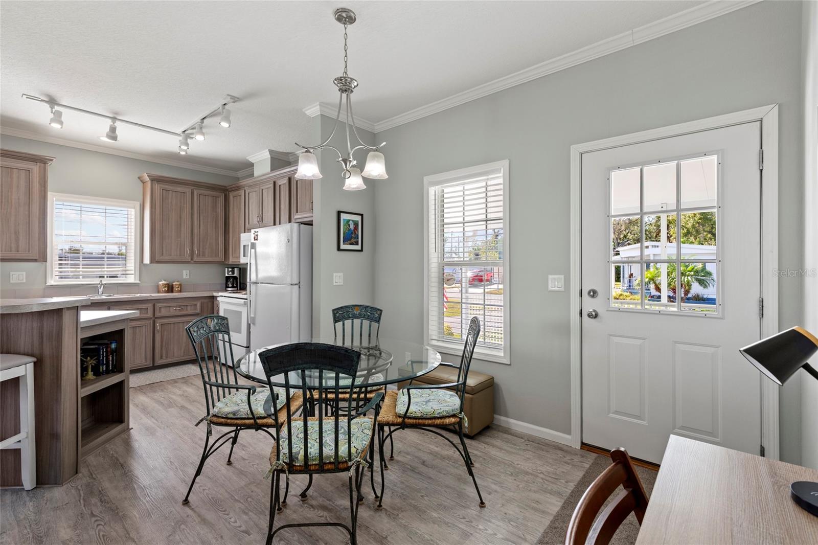 Image 5 of 23 For 4104 11th Street E