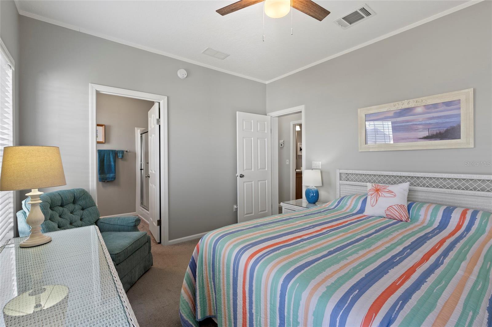 Image 6 of 23 For 4104 11th Street E