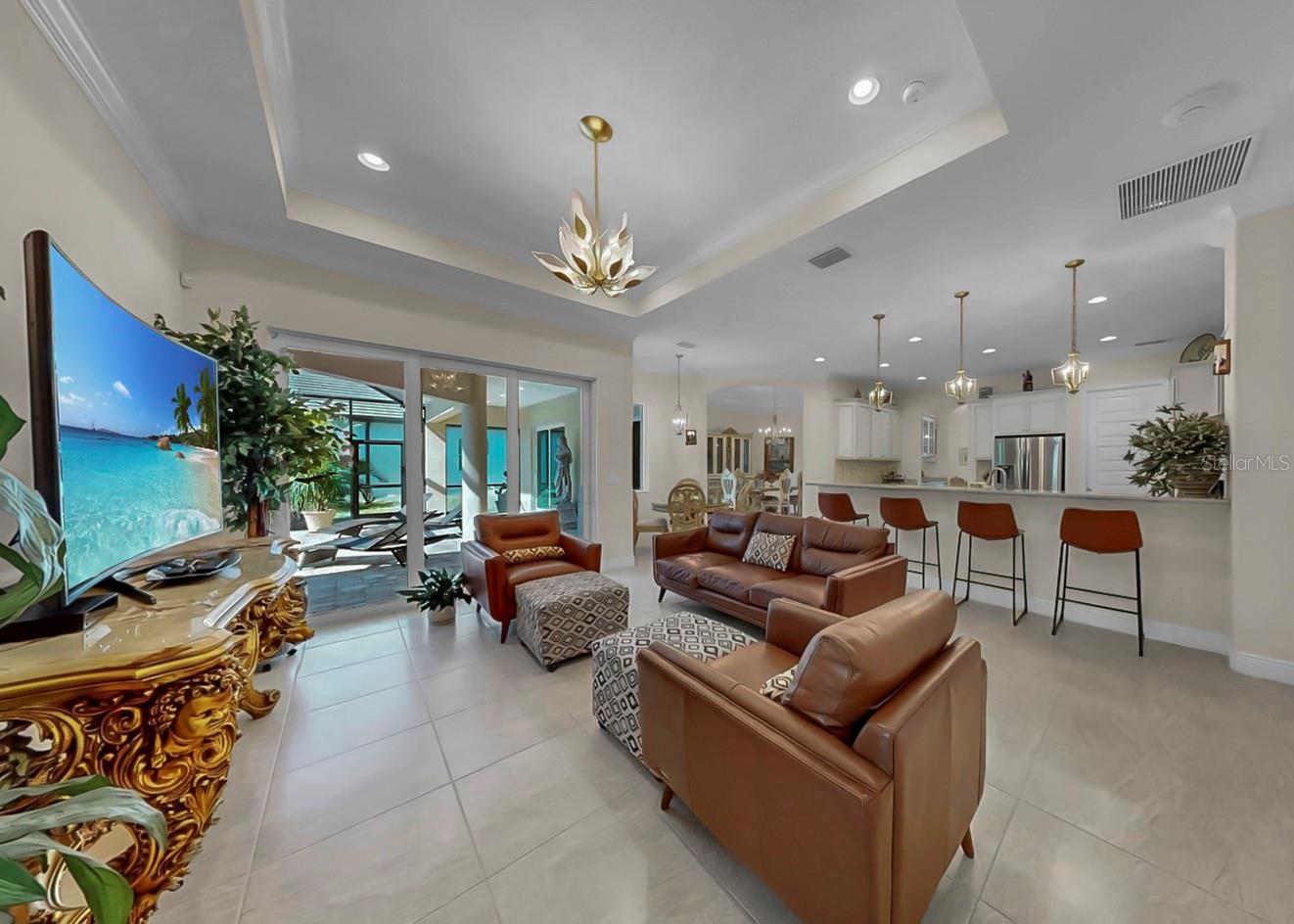 Image 11 of 53 For 16005 42nd Glen E