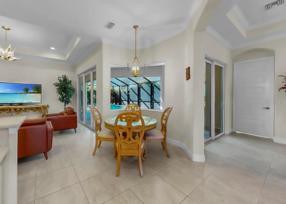 Image 12 of 53 For 16005 42nd Glen E