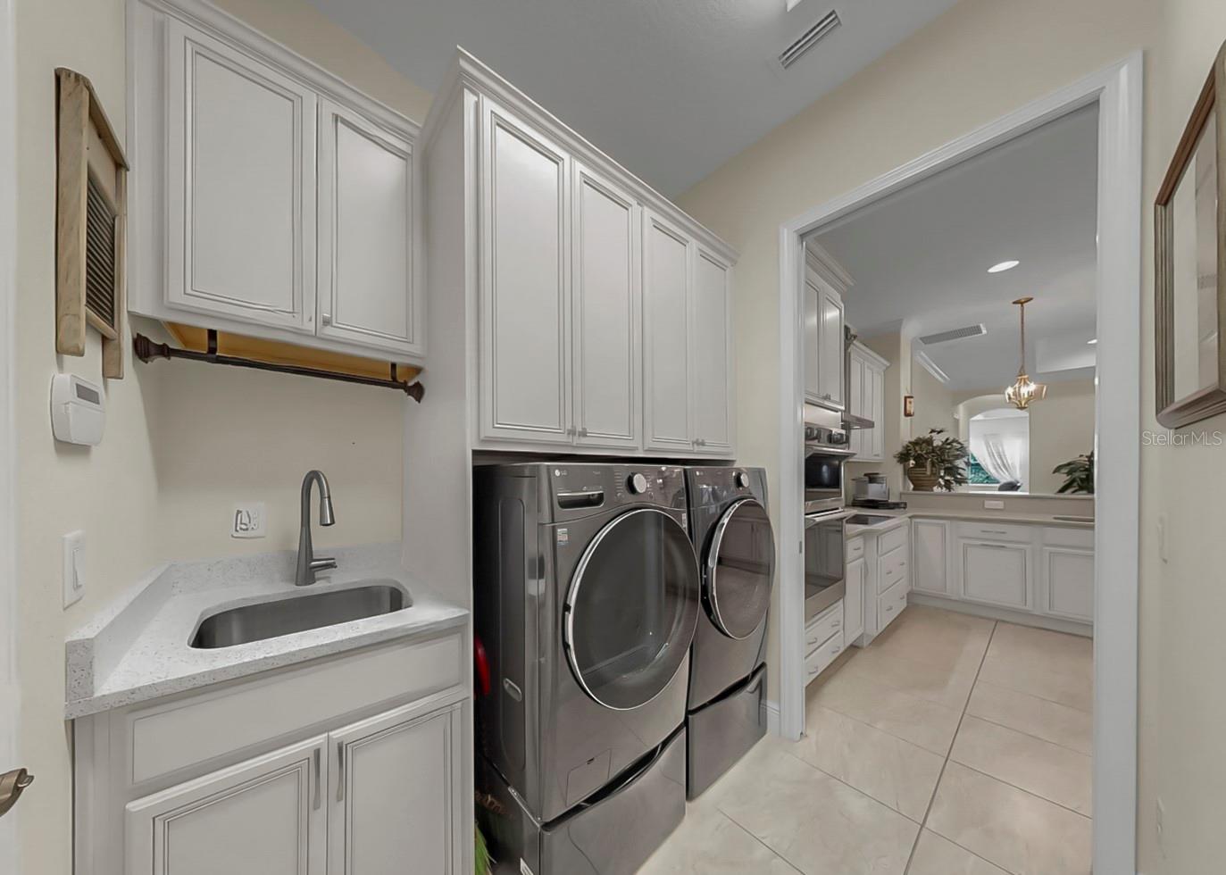 Image 35 of 53 For 16005 42nd Glen E