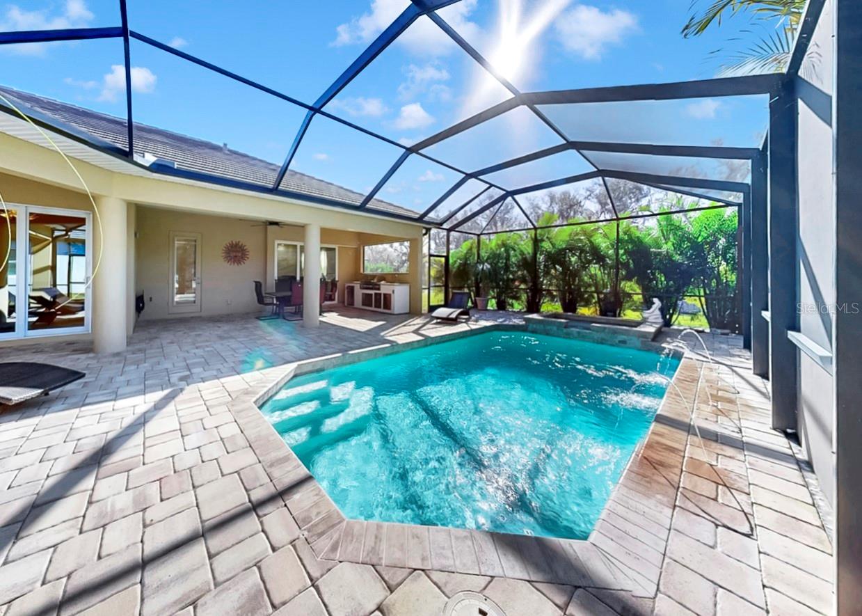 Image 36 of 53 For 16005 42nd Glen E