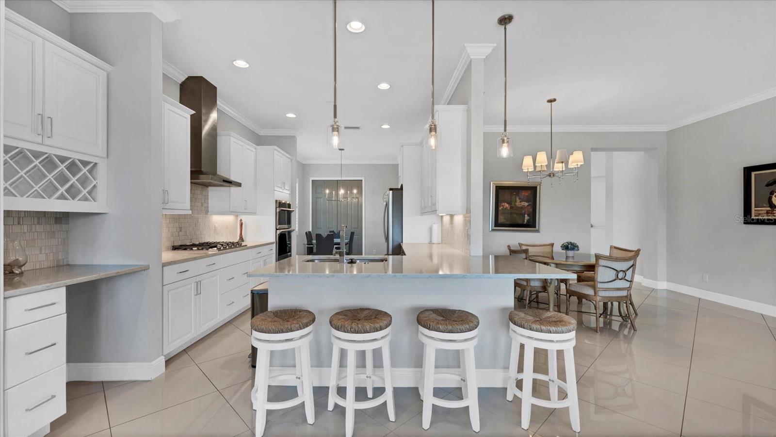 Image 18 of 47 For 6204 Trophy Lane