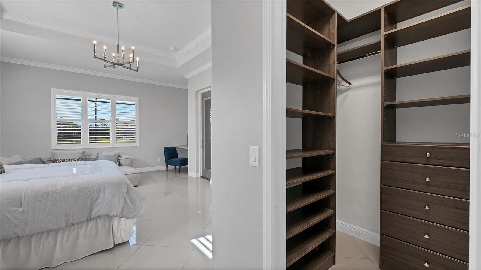 Image 27 of 47 For 6204 Trophy Lane