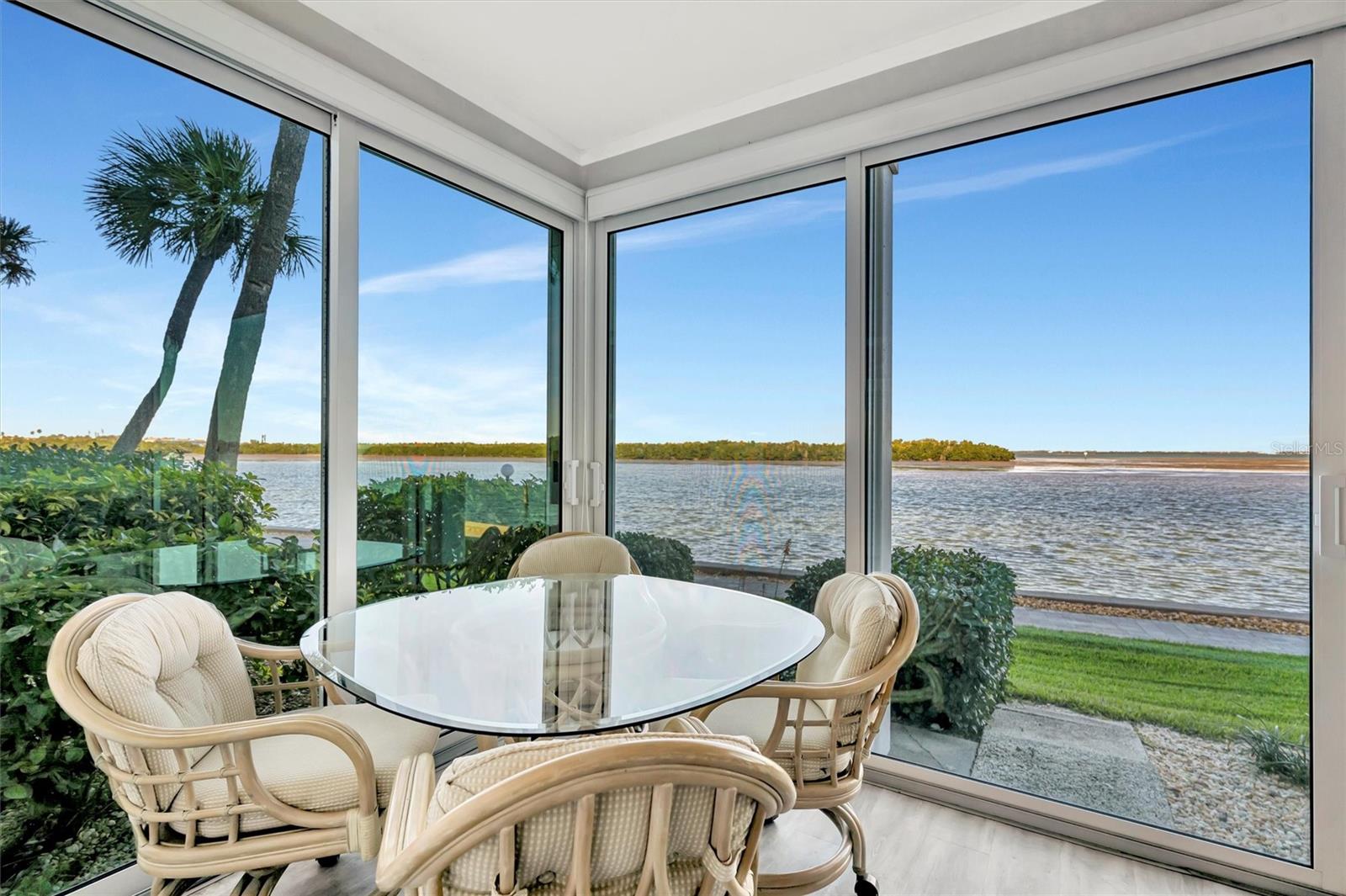 Image 36 of 93 For 4310 Falmouth Drive 102