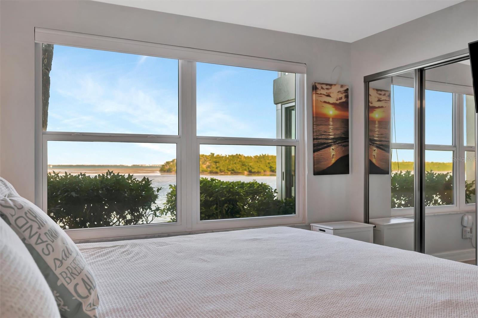 Image 8 of 93 For 4310 Falmouth Drive 102