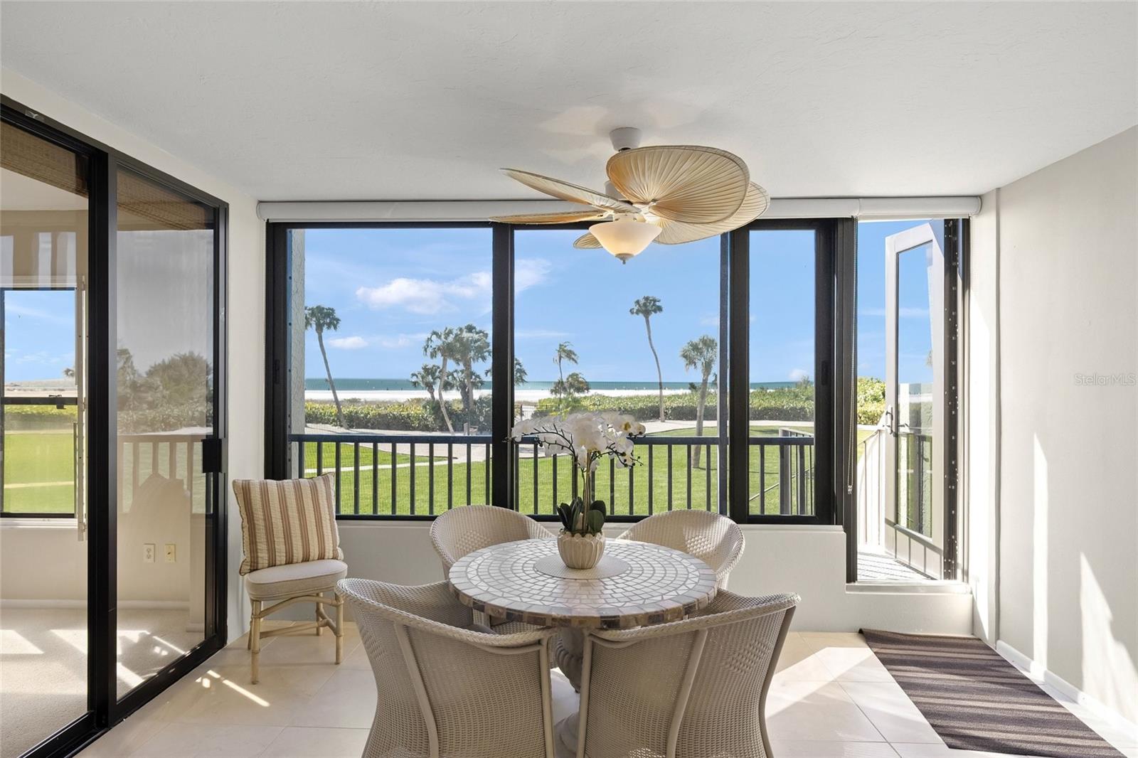 Listing photo id 0 for 5740 Midnight Pass Road 104f