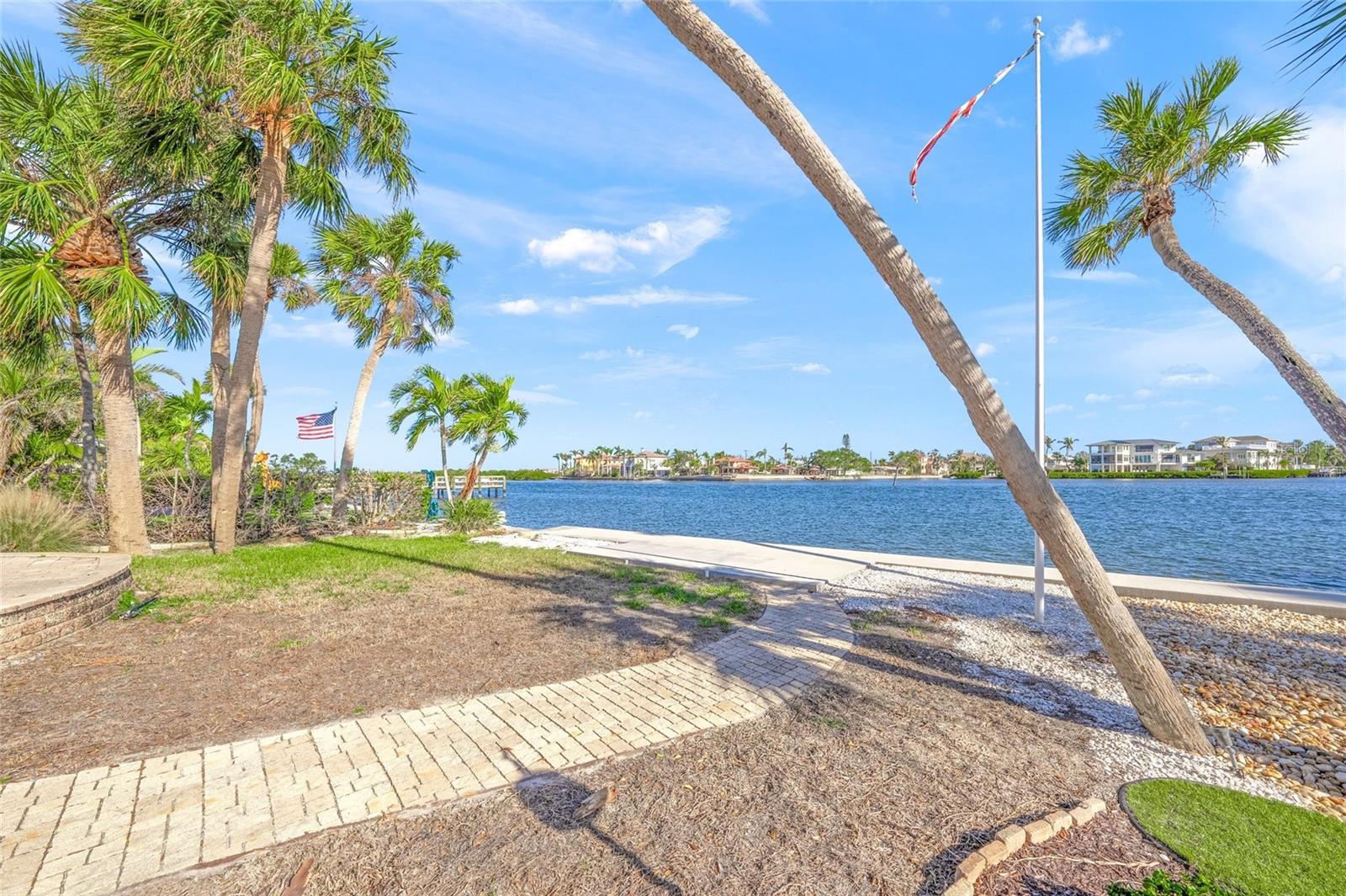 Image 19 of 45 For 1358 Moonmist Drive B4