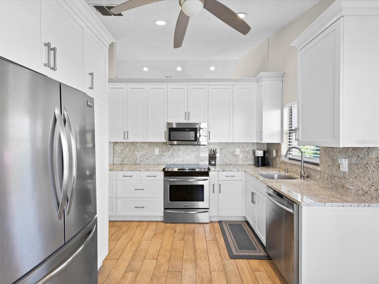 Image 13 of 62 For 708 Quail Keep Drive 1605