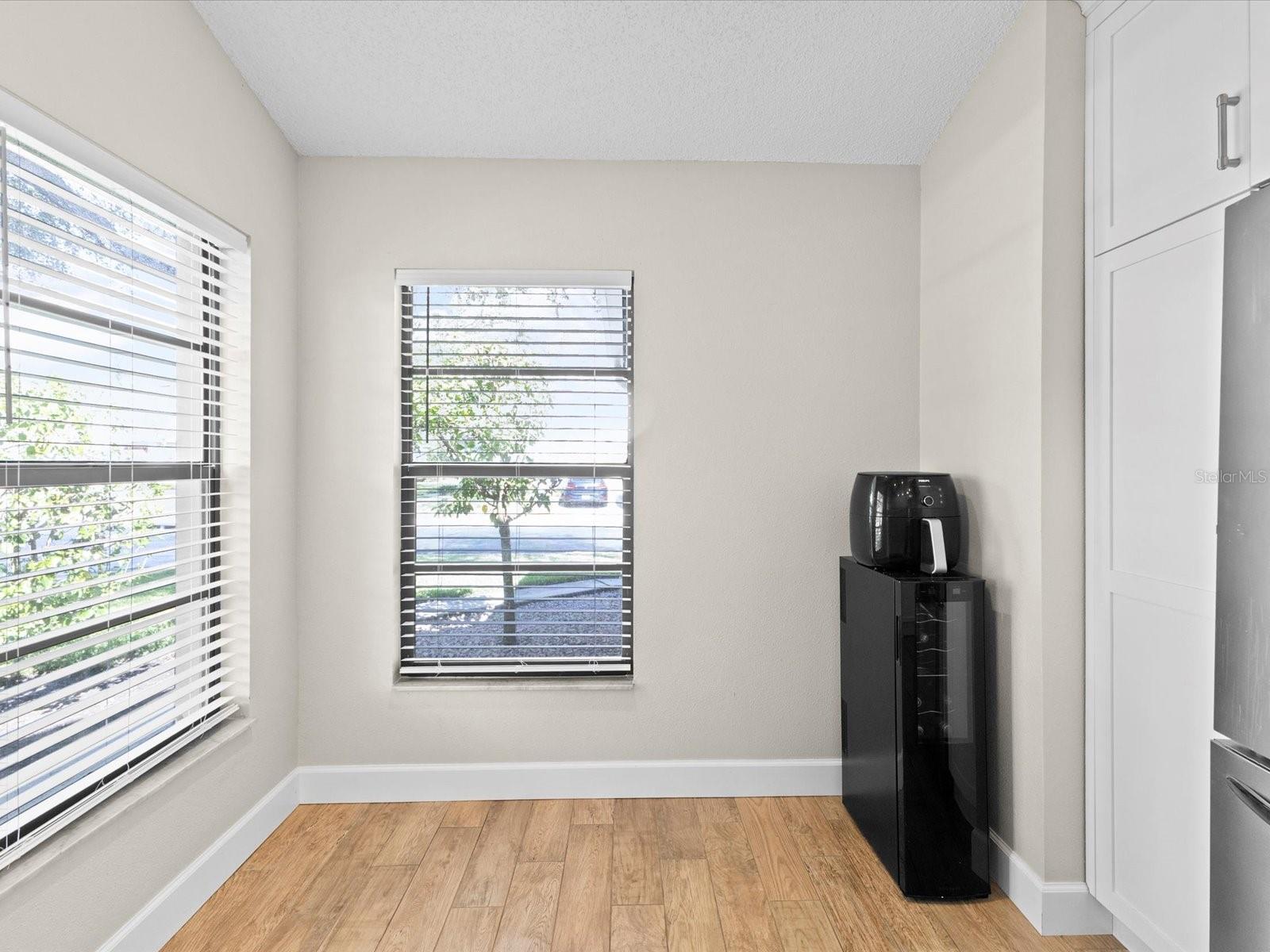 Image 16 of 62 For 708 Quail Keep Drive 1605