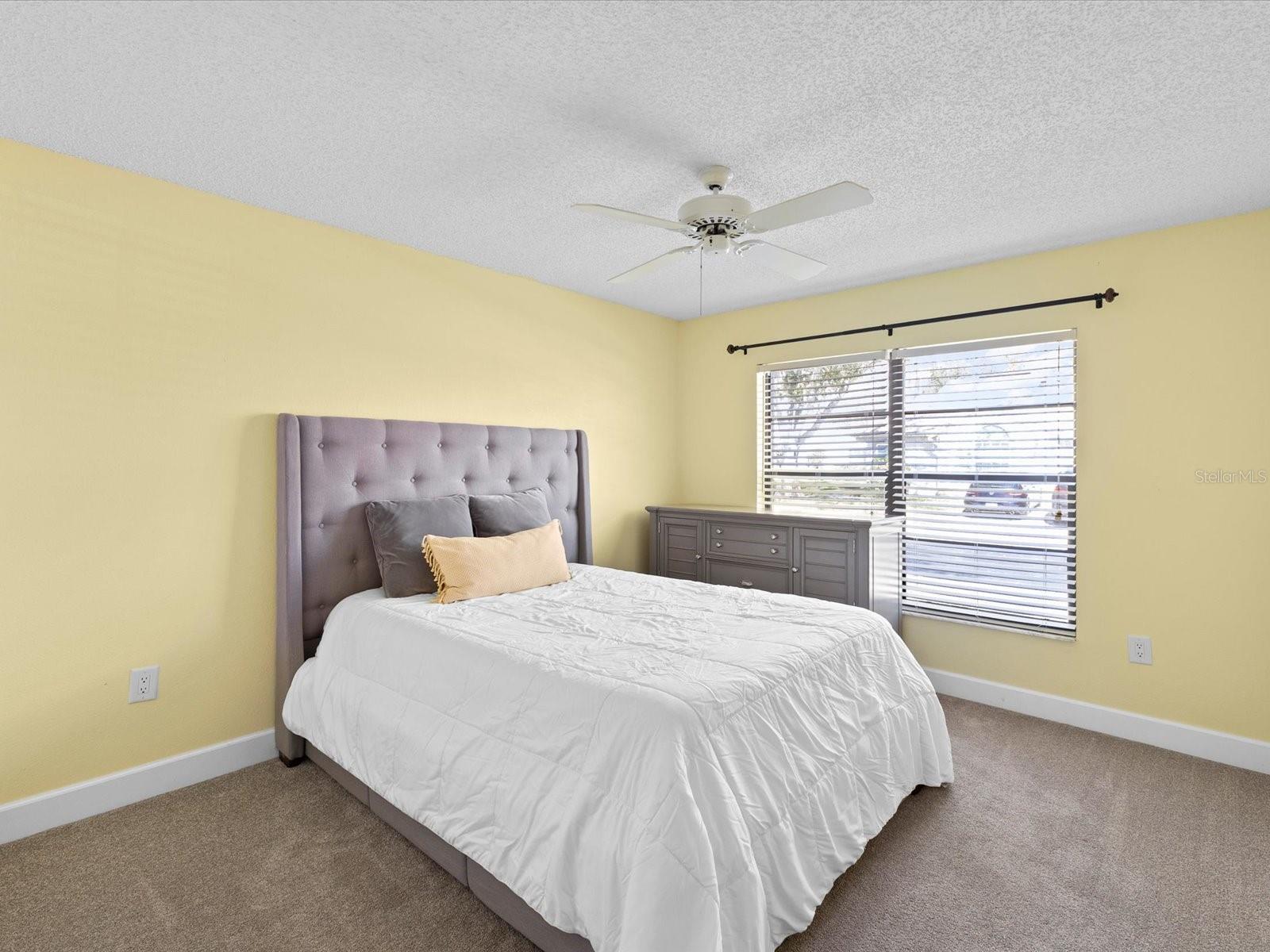 Image 22 of 62 For 708 Quail Keep Drive 1605