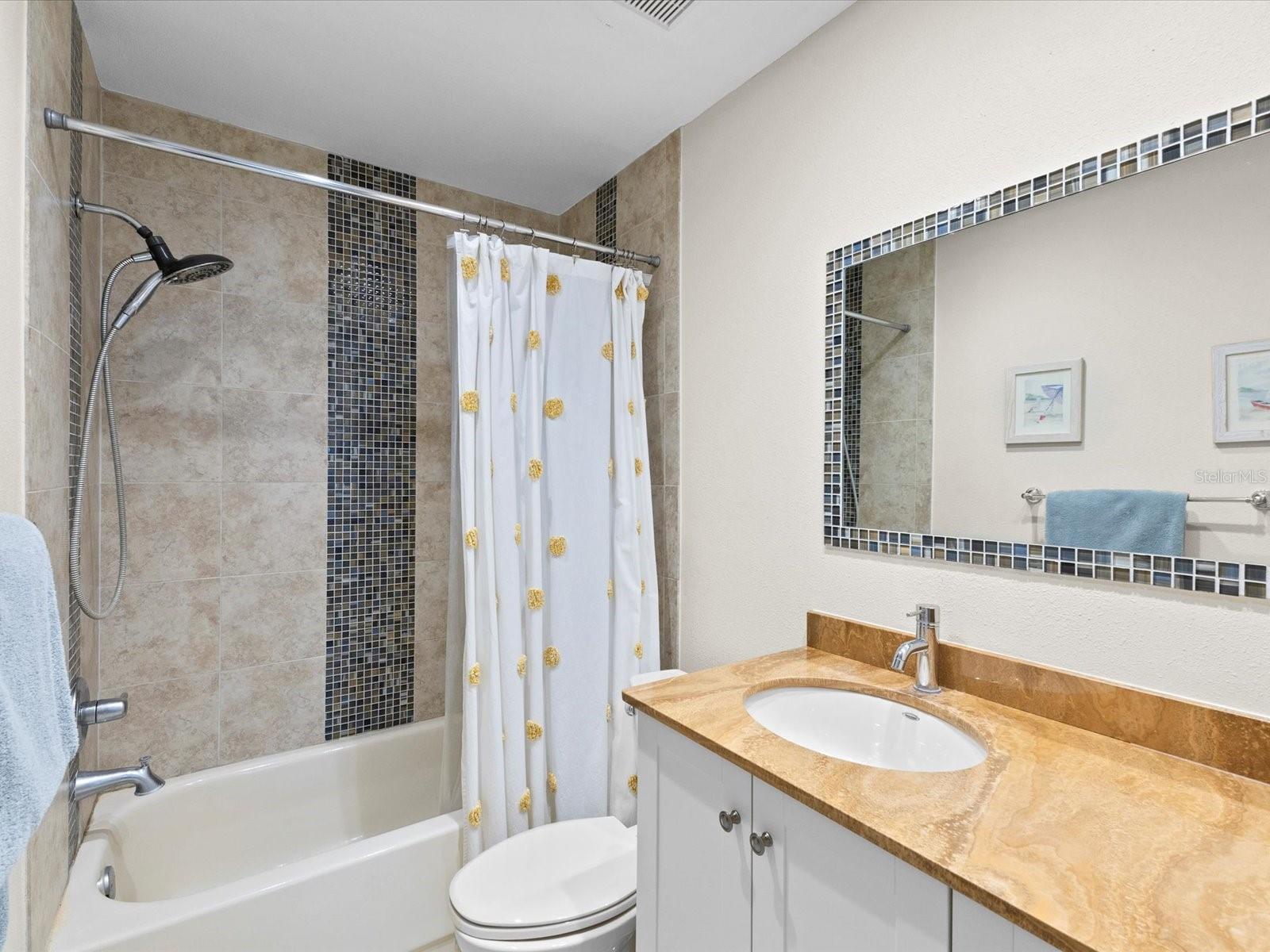 Image 24 of 62 For 708 Quail Keep Drive 1605