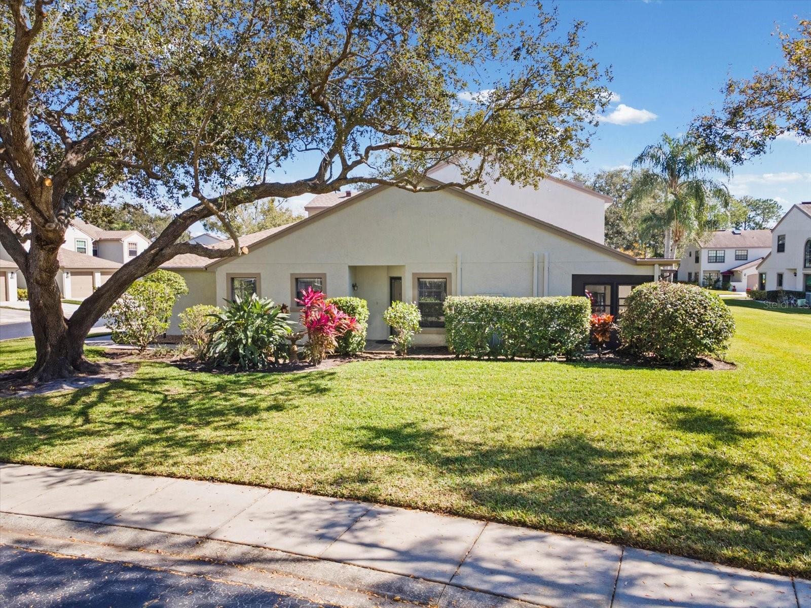 Image 31 of 62 For 708 Quail Keep Drive 1605