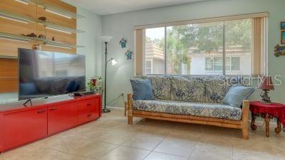 Image 11 of 81 For 2016 Riverbluff Parkway V328