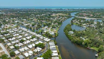 Image 35 of 81 For 2016 Riverbluff Parkway V328