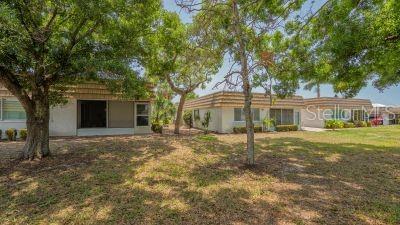 Image 42 of 81 For 2016 Riverbluff Parkway V328