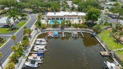 Image 77 of 81 For 2016 Riverbluff Parkway V328