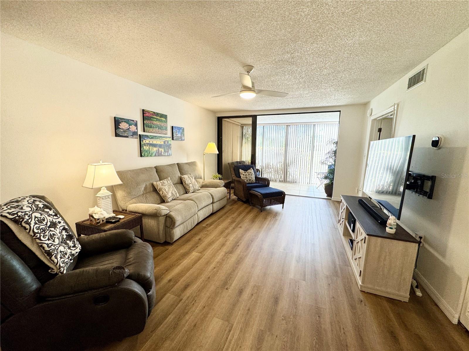 Image 10 of 57 For 5124 Harpers Croft  7