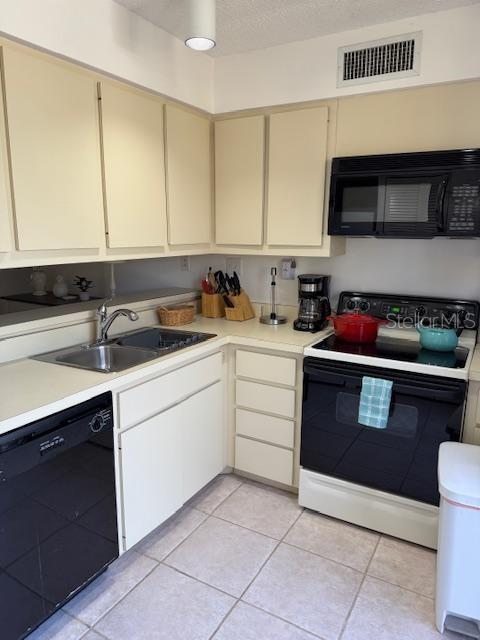 Image 24 of 57 For 5124 Harpers Croft  7