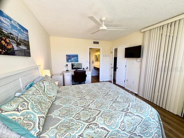 Image 27 of 57 For 5124 Harpers Croft  7