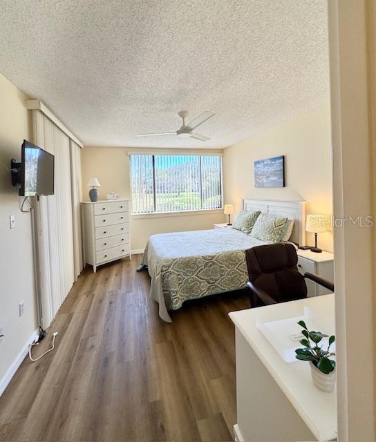 Image 28 of 57 For 5124 Harpers Croft  7