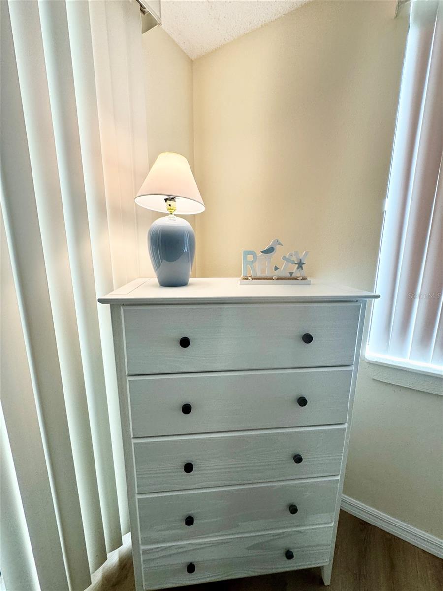 Image 31 of 57 For 5124 Harpers Croft  7