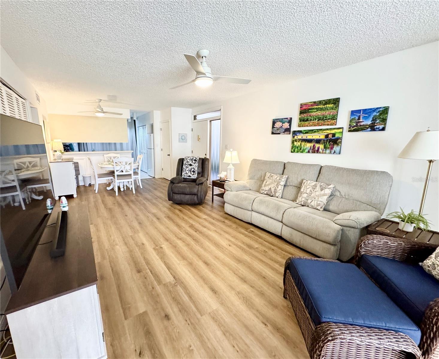 Image 7 of 57 For 5124 Harpers Croft  7