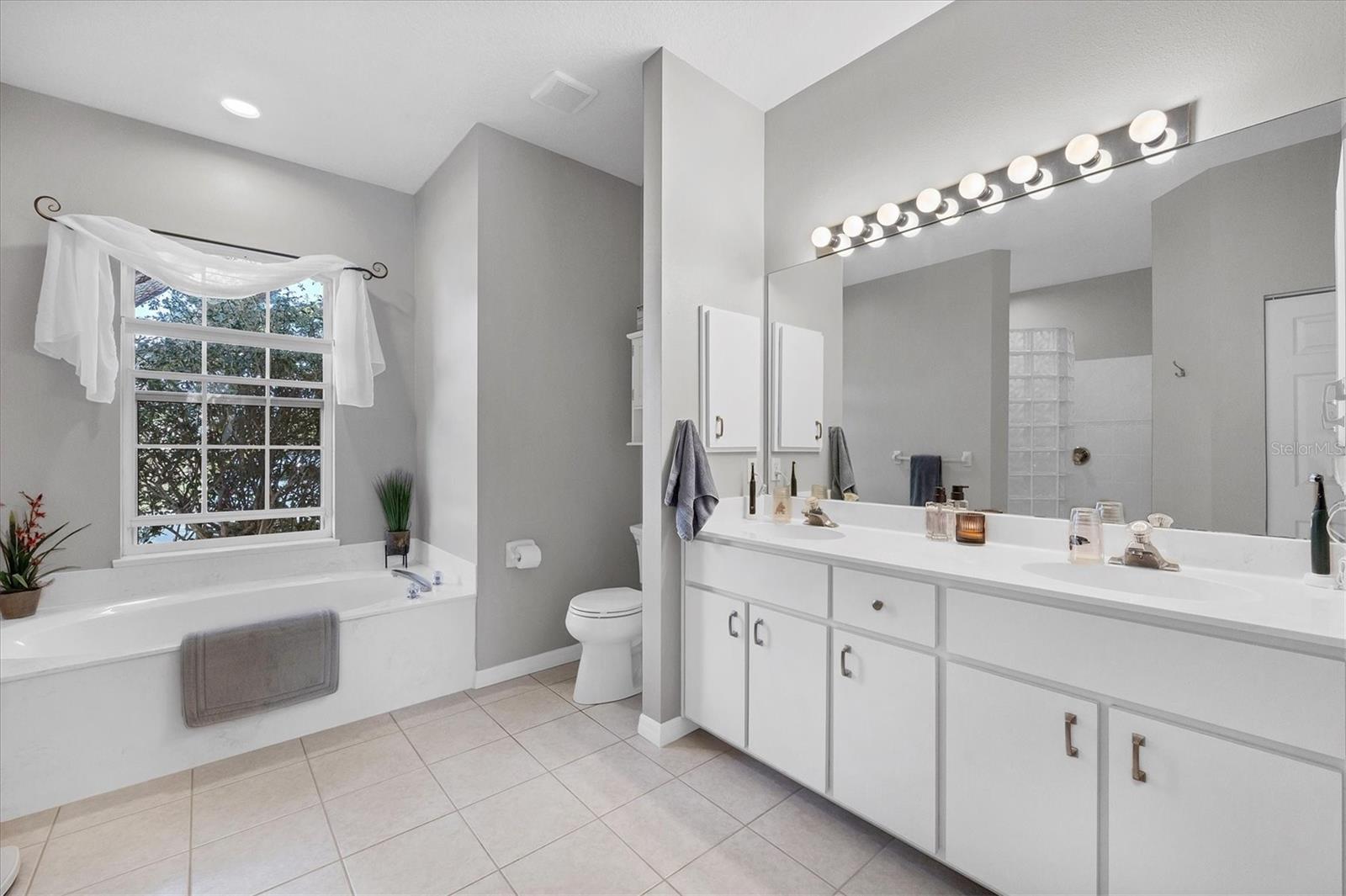 Image 25 of 40 For 3314 45th Avenue E