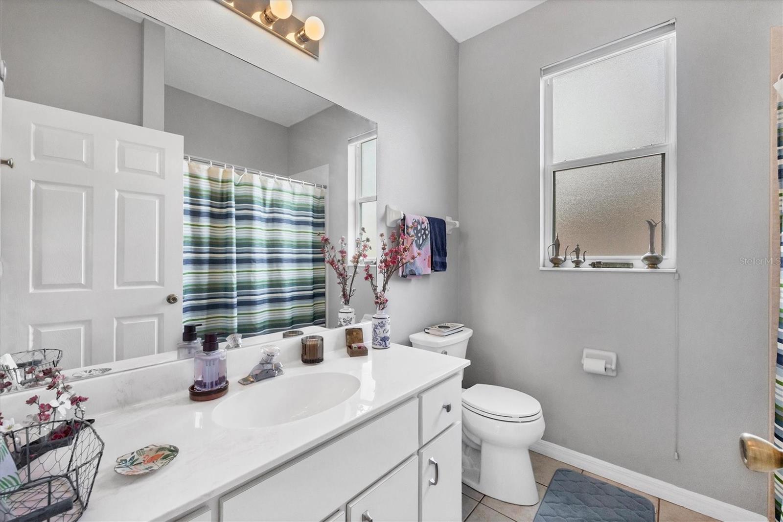 Image 28 of 40 For 3314 45th Avenue E