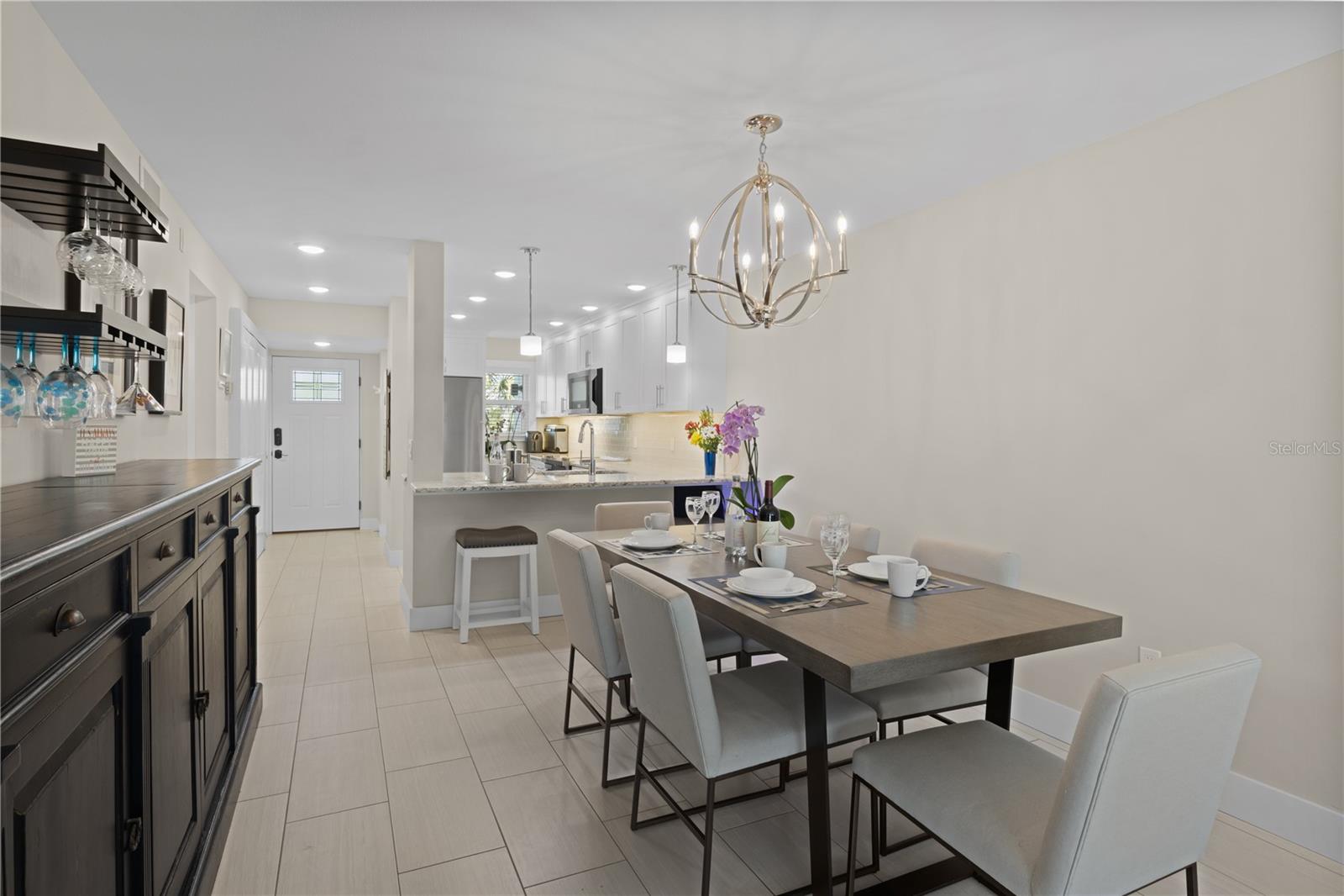 Image 10 of 34 For 5608 Gulf Drive 114