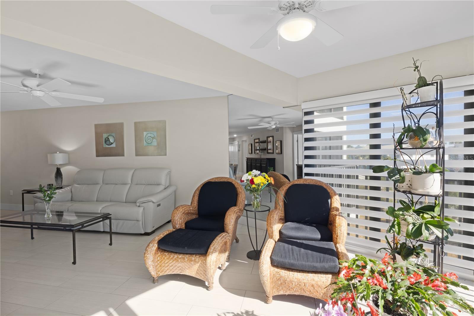 Image 17 of 34 For 5608 Gulf Drive 114