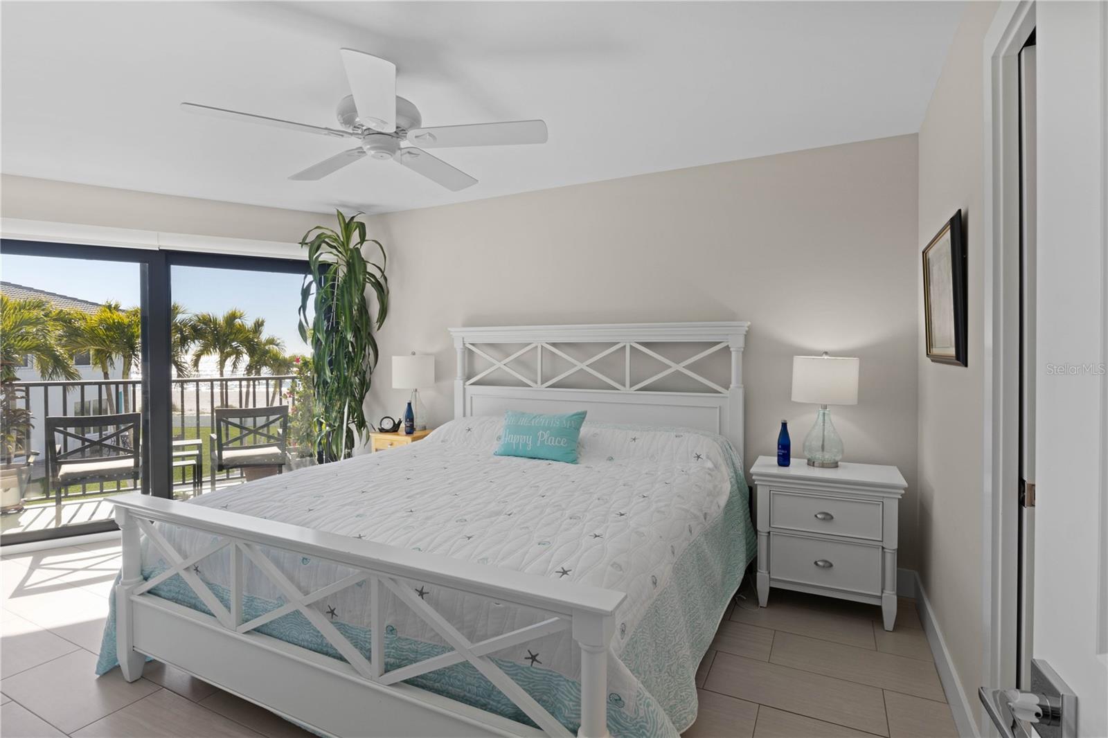 Image 19 of 34 For 5608 Gulf Drive 114