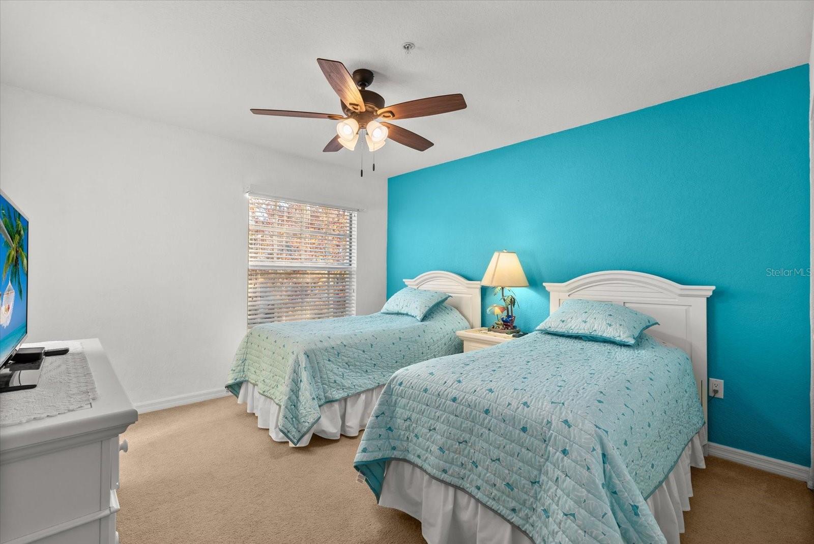 Image 28 of 43 For 7040 Strand Circle 201