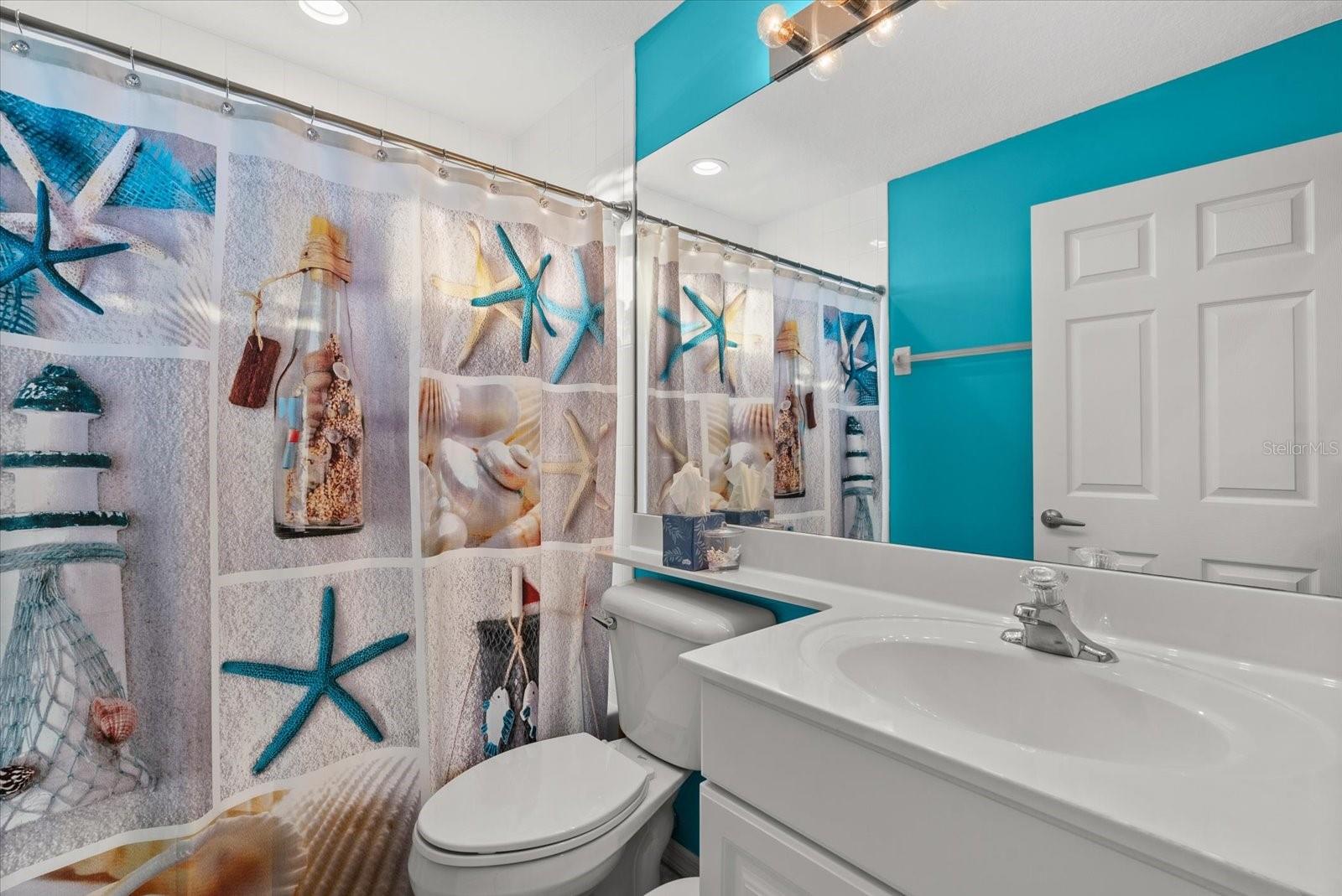 Image 29 of 43 For 7040 Strand Circle 201